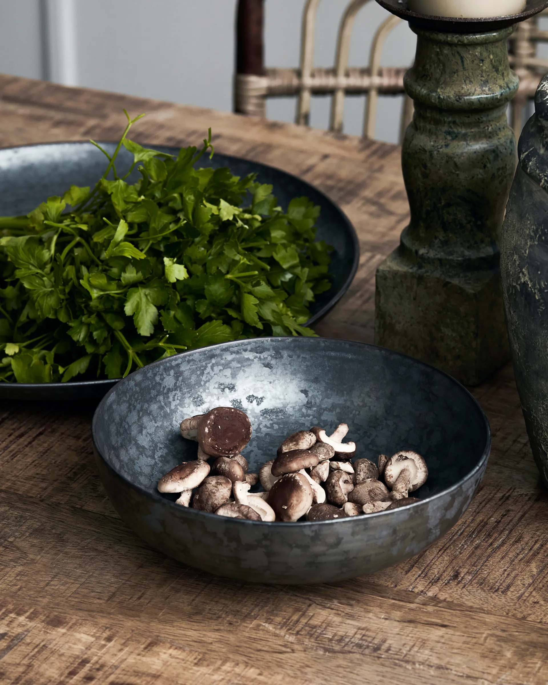 Pion kulho Ø22 cm, Musta-ruskea House Doctor