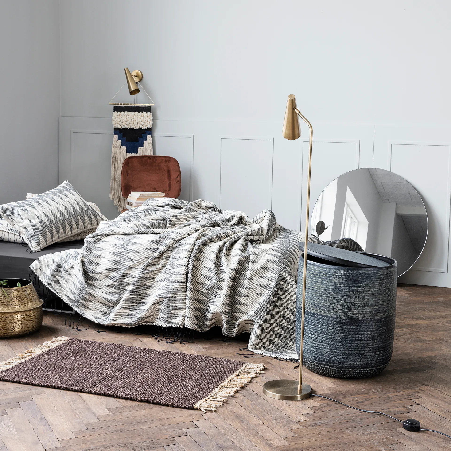 Precise lattiavalaisin, messinki House Doctor