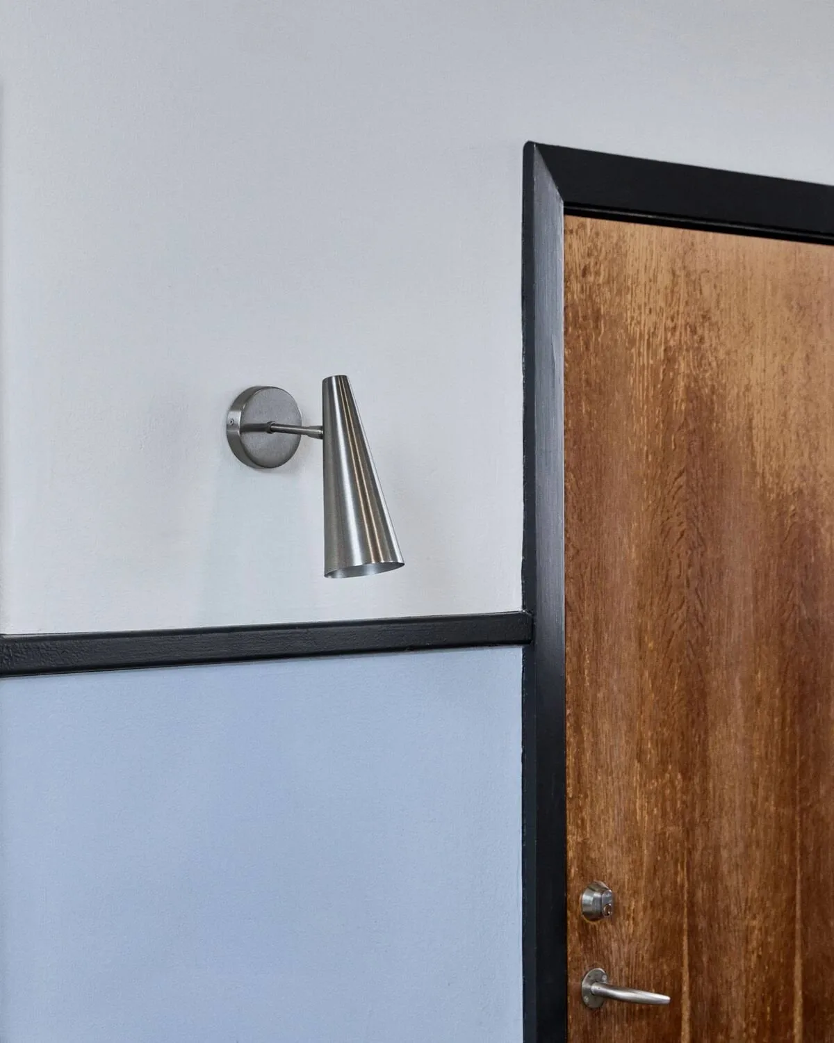 Precise seinälamppu, Hopea viimeistely House Doctor