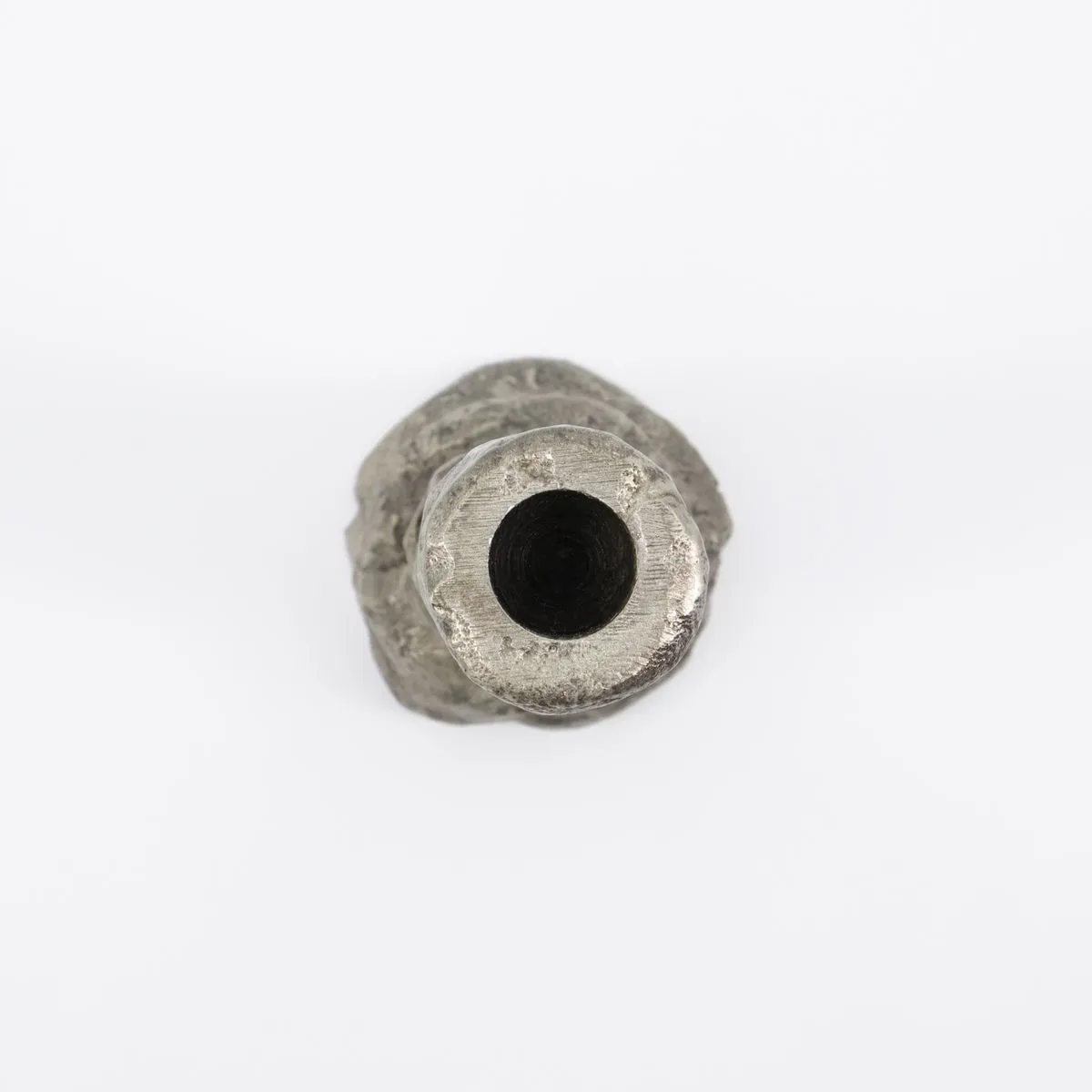 Raku kynttilänjalka antiikkihopea, 20 cm House Doctor