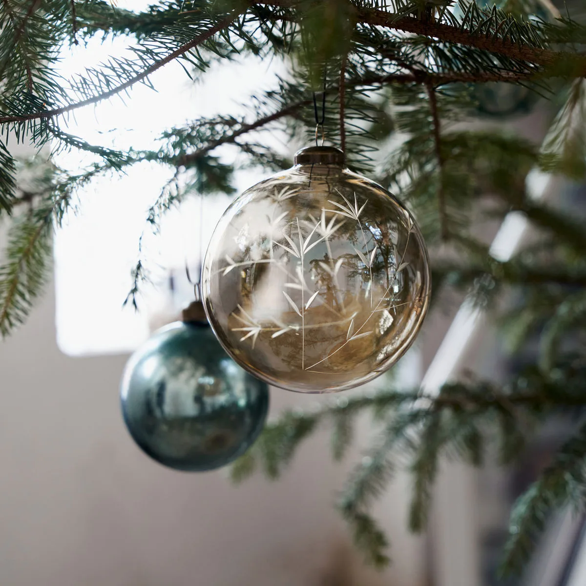 Rayn joulukuusenkoriste Ø10 cm, Ruskea House Doctor