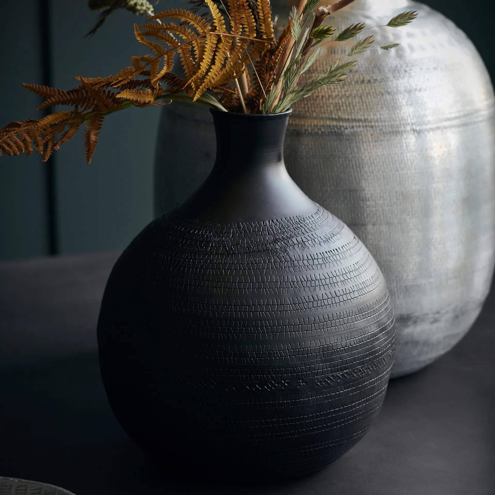 Reena maljakko 25 cm, Ruskea House Doctor