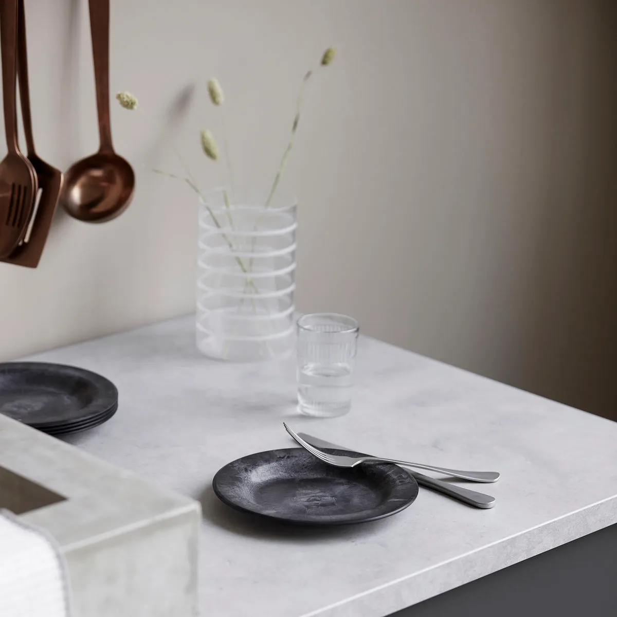 Serveur leipälautanen 18 cm, 4-pakkaus, Musta House Doctor