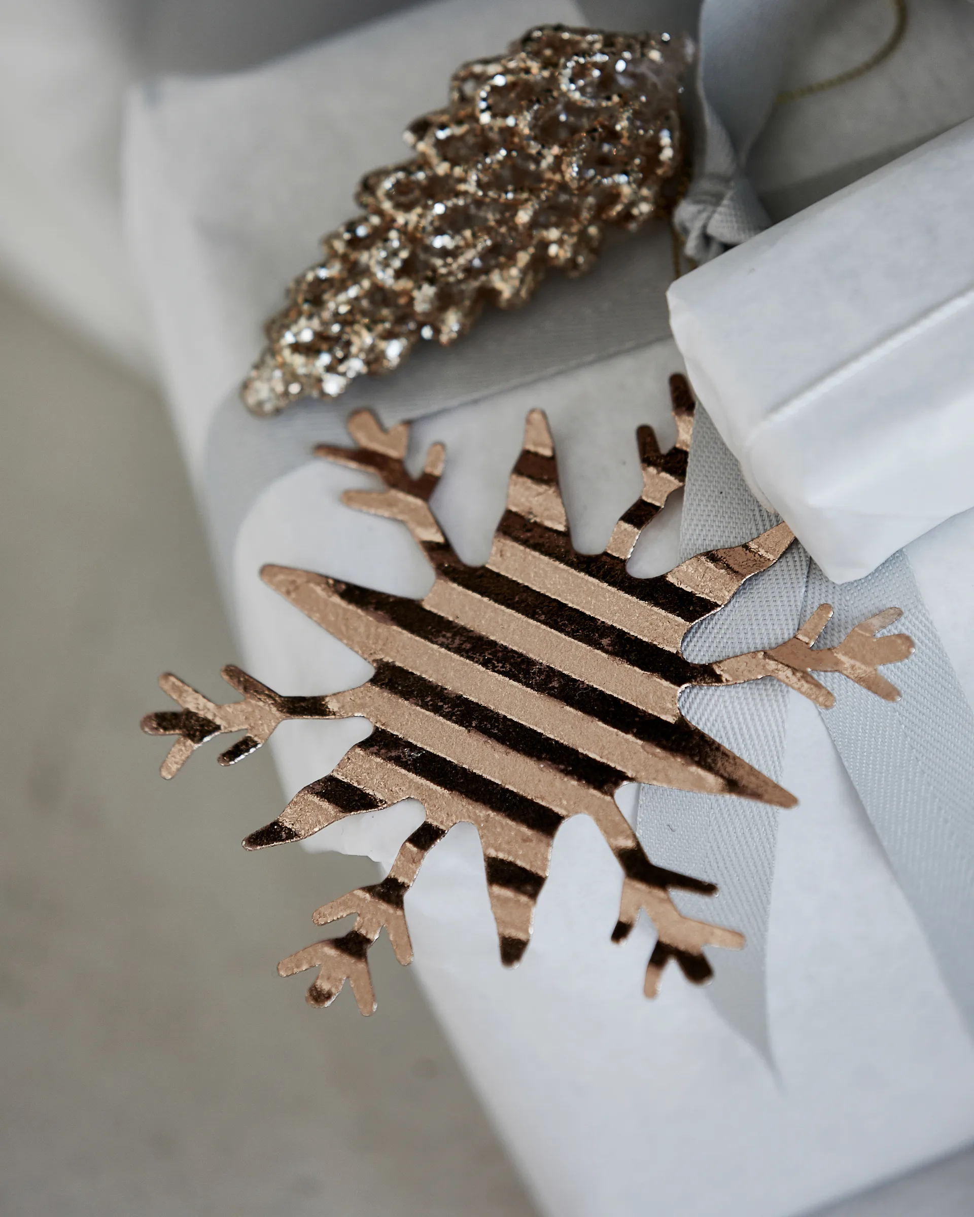 Tin plate joulukoriste, Ice crystal House Doctor