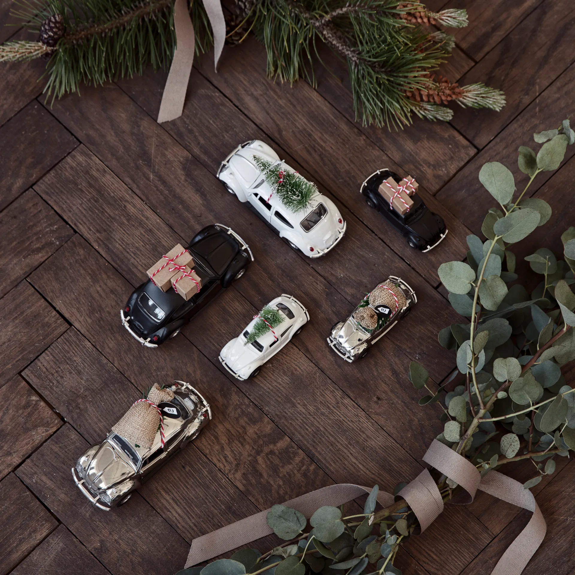 Xmas car, Valkoinen House Doctor