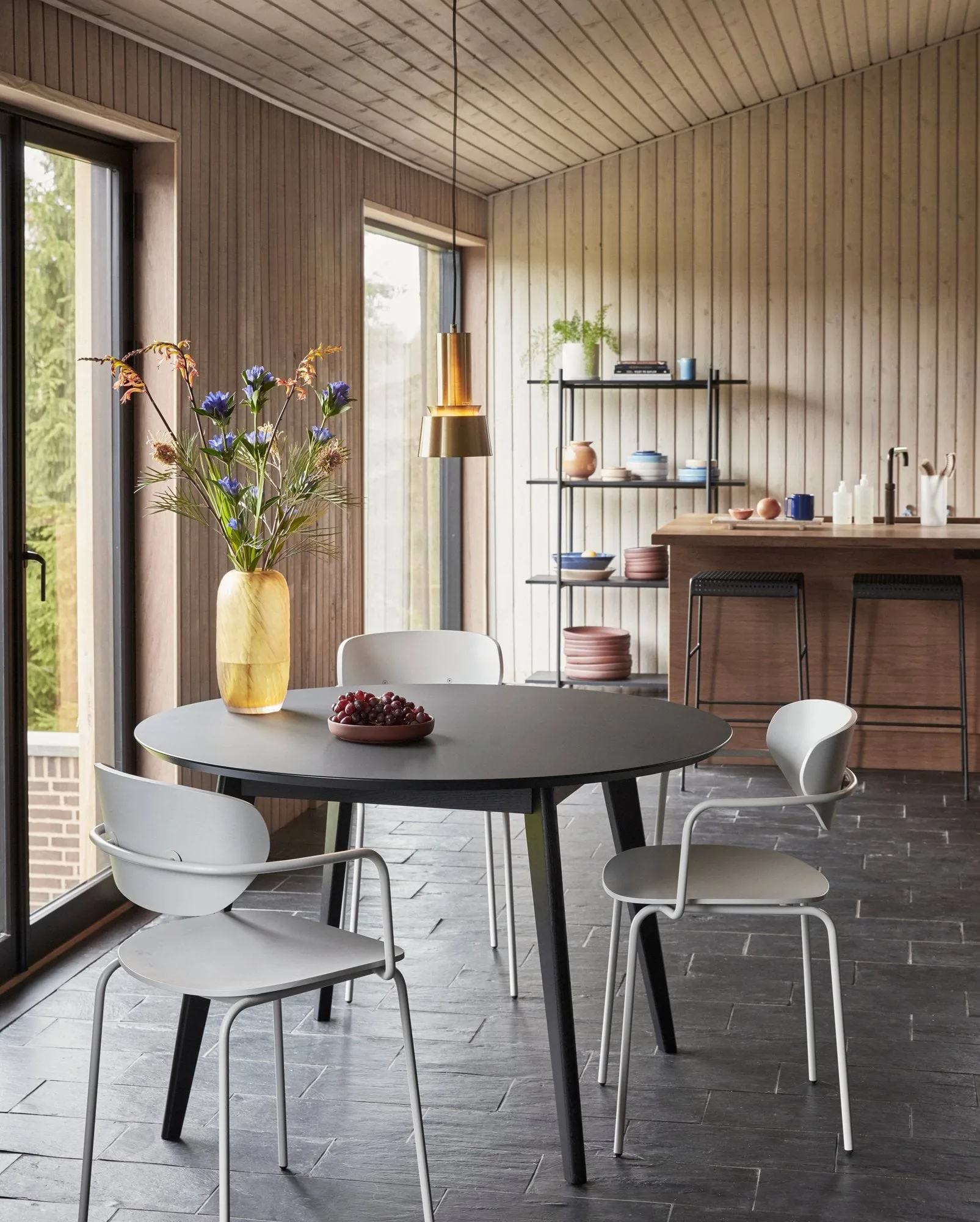 Arch tuoli, Vaaleanharmaa Hübsch Interior