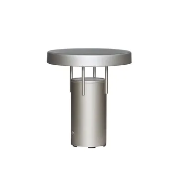 BringMe mini kannettava pöytävalaisin - Metallic sand. - Hübsch Interior