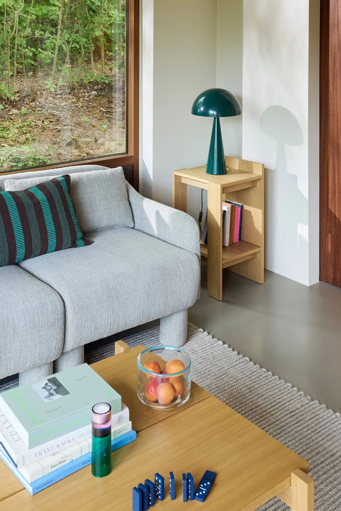 Mush pöytälamppu, Tummanvihreä, korkea 50 cm Hübsch Interior