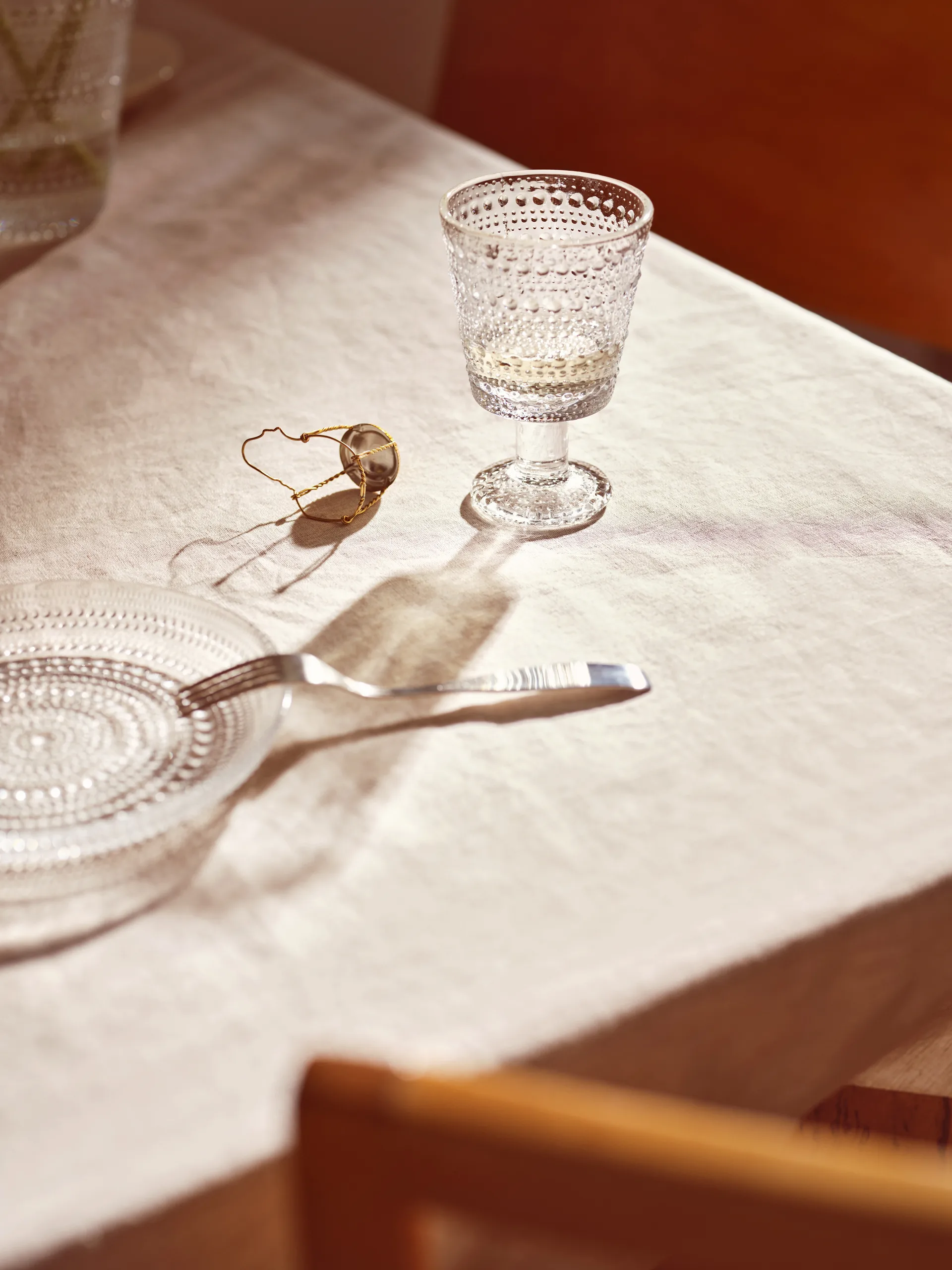 Kastehelmi lautaneni 17 cm, kirkas Iittala