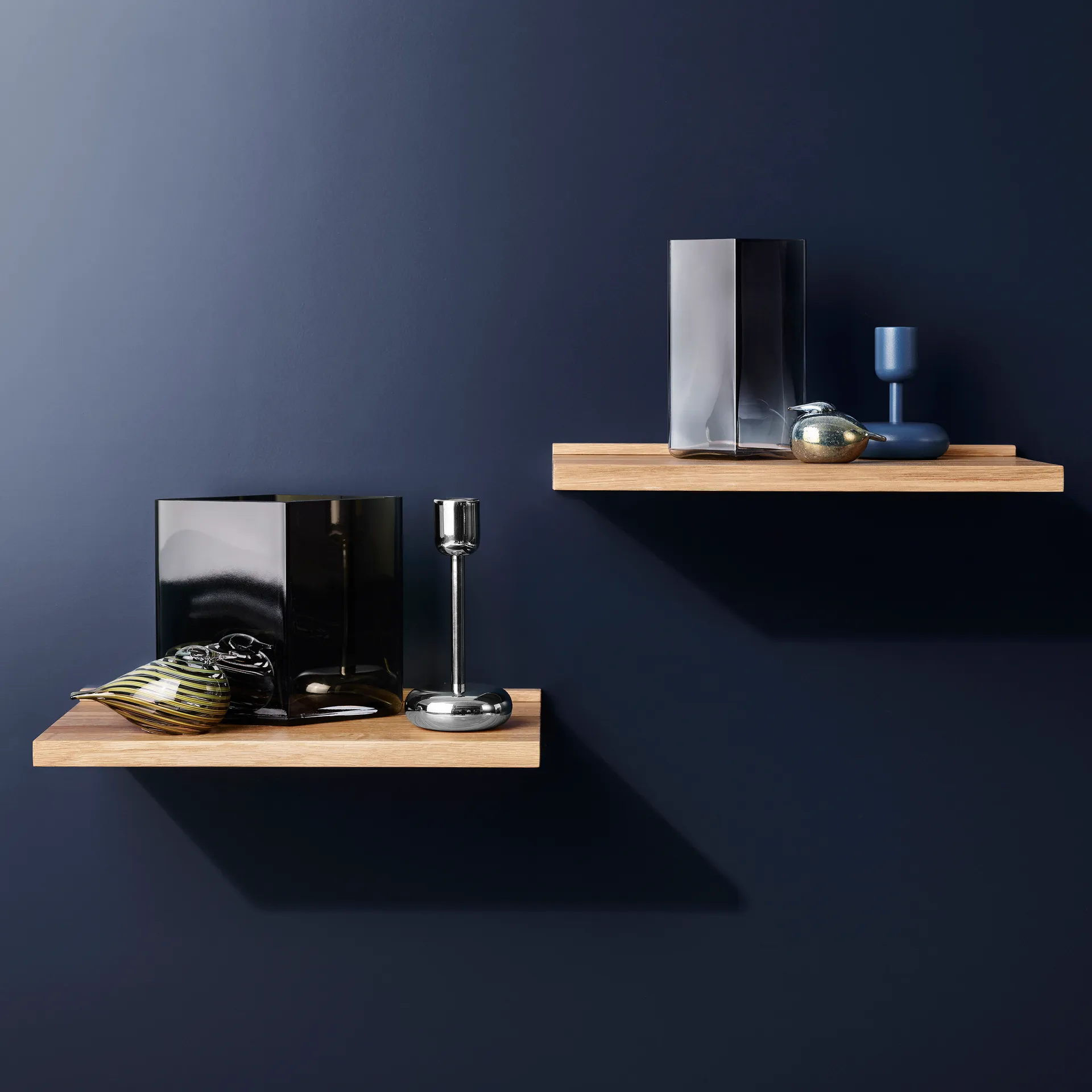 Nappula kynttilänjalka teräs, iso 183 mm Iittala