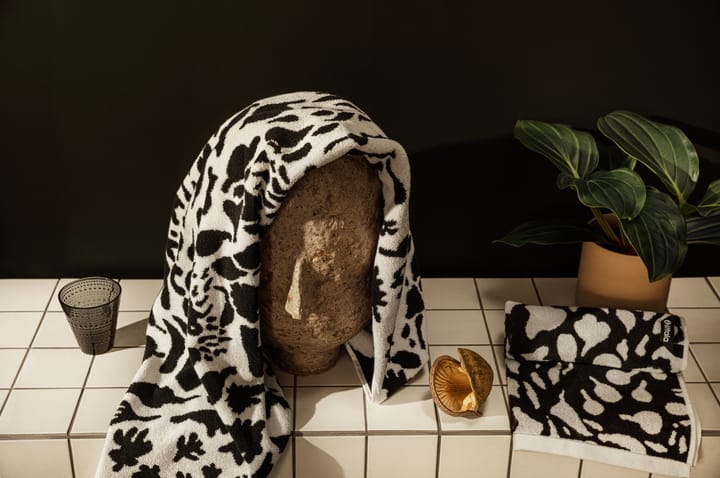 Oiva Toikka Cheetah pyyhe 50x70 cm - Musta-valkoinen - Iittala