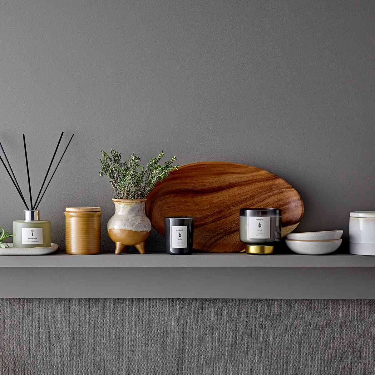 SEASONAL tuoksukynttilä 3-pakkaus, 75 g Illume x Bloomingville