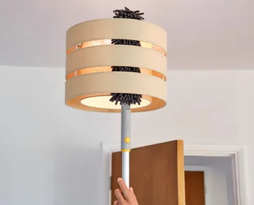 Cleantech 3-in-1 pölyhuiska muovikiskolla - Vaalea kivi - Joseph Joseph