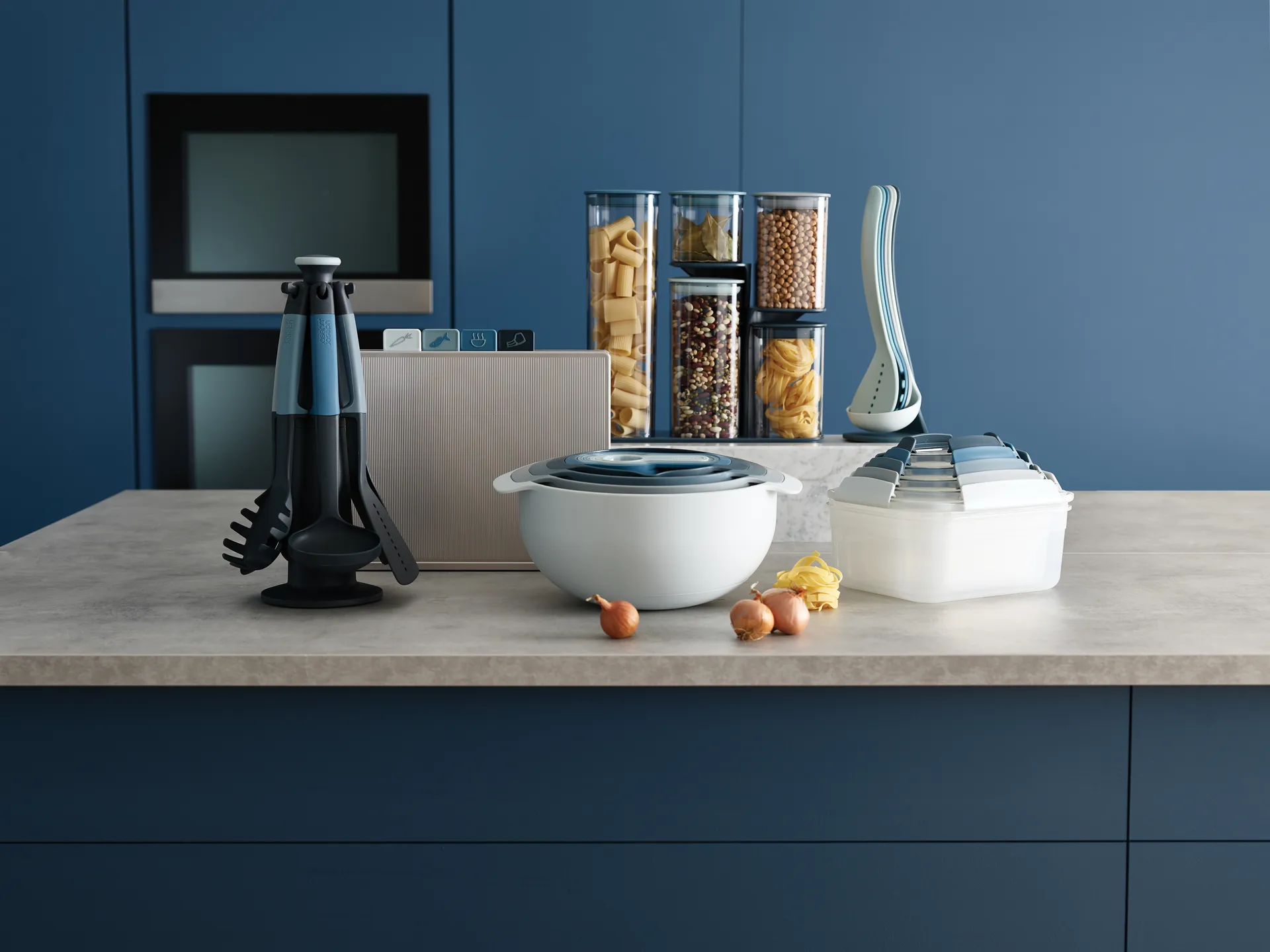 Elevate karuselli editions 6 osaa, Sininen Joseph Joseph