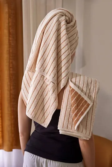 Soft pyyhe - Off-white, 50x100 cm - Juna
