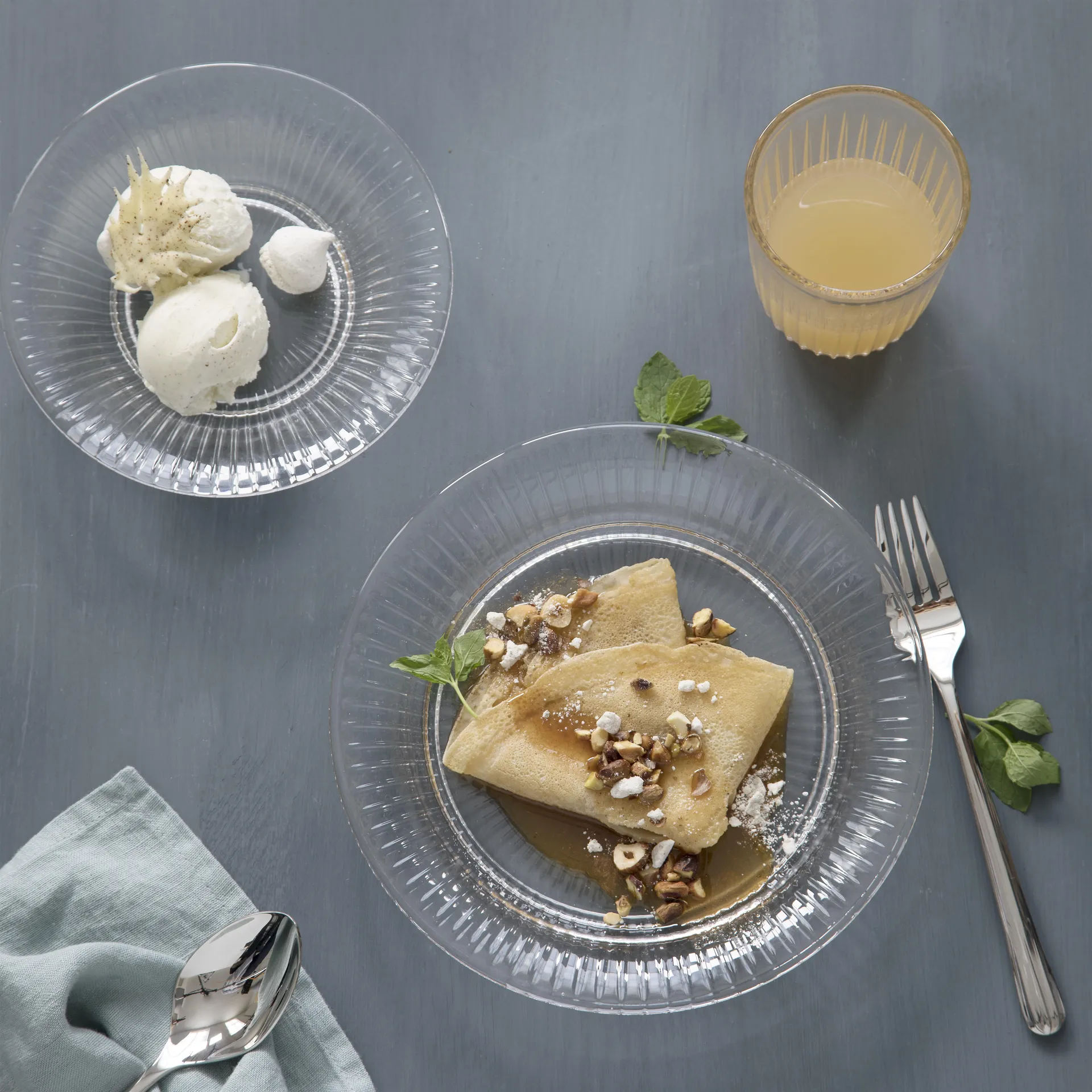 Hammershøi lasilautanen Ø 17 cm, kirkas Kähler