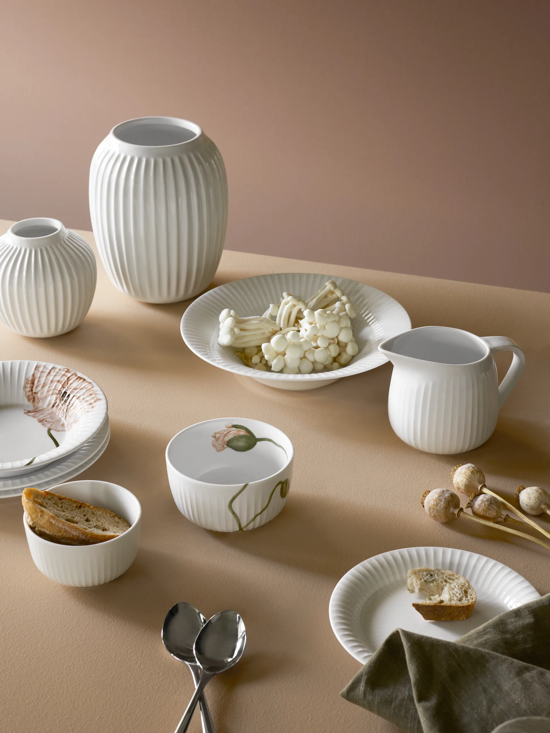 Hammershøi maljakko keskikokoinen, valkoinen Kähler