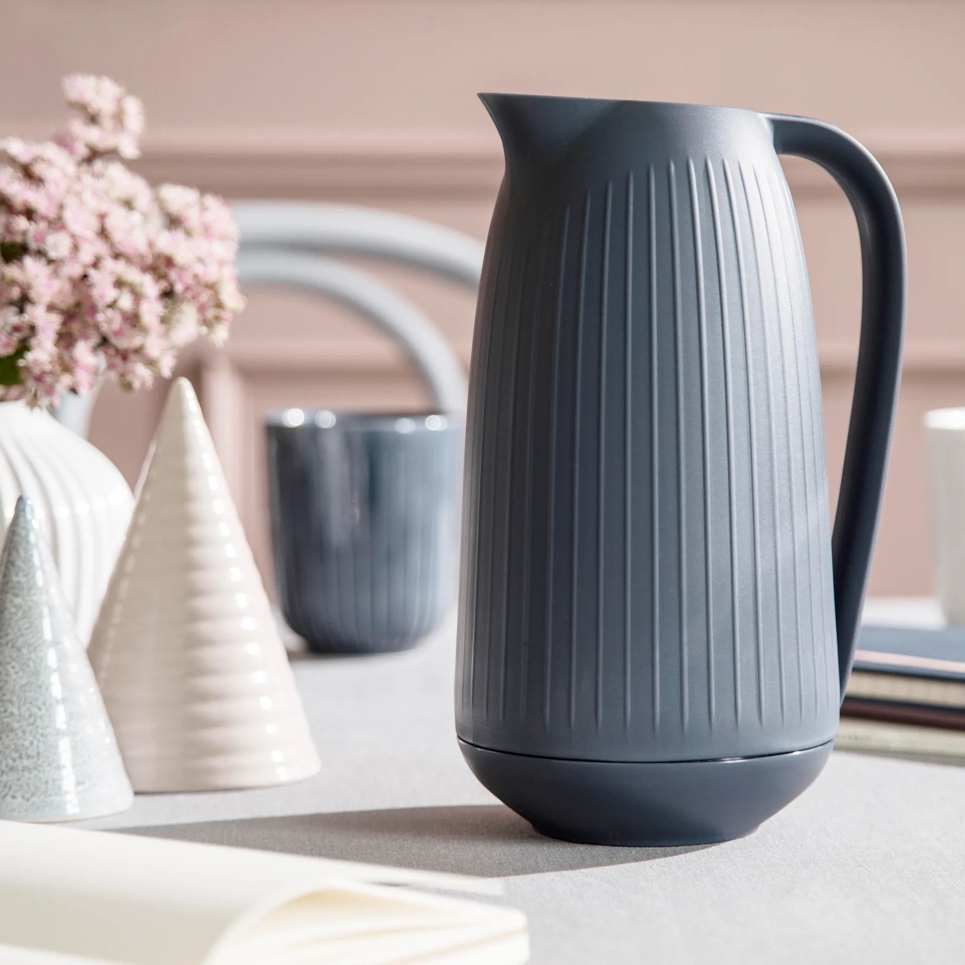 Hammershøi termoskannu, anthracite (harmaa) Kähler
