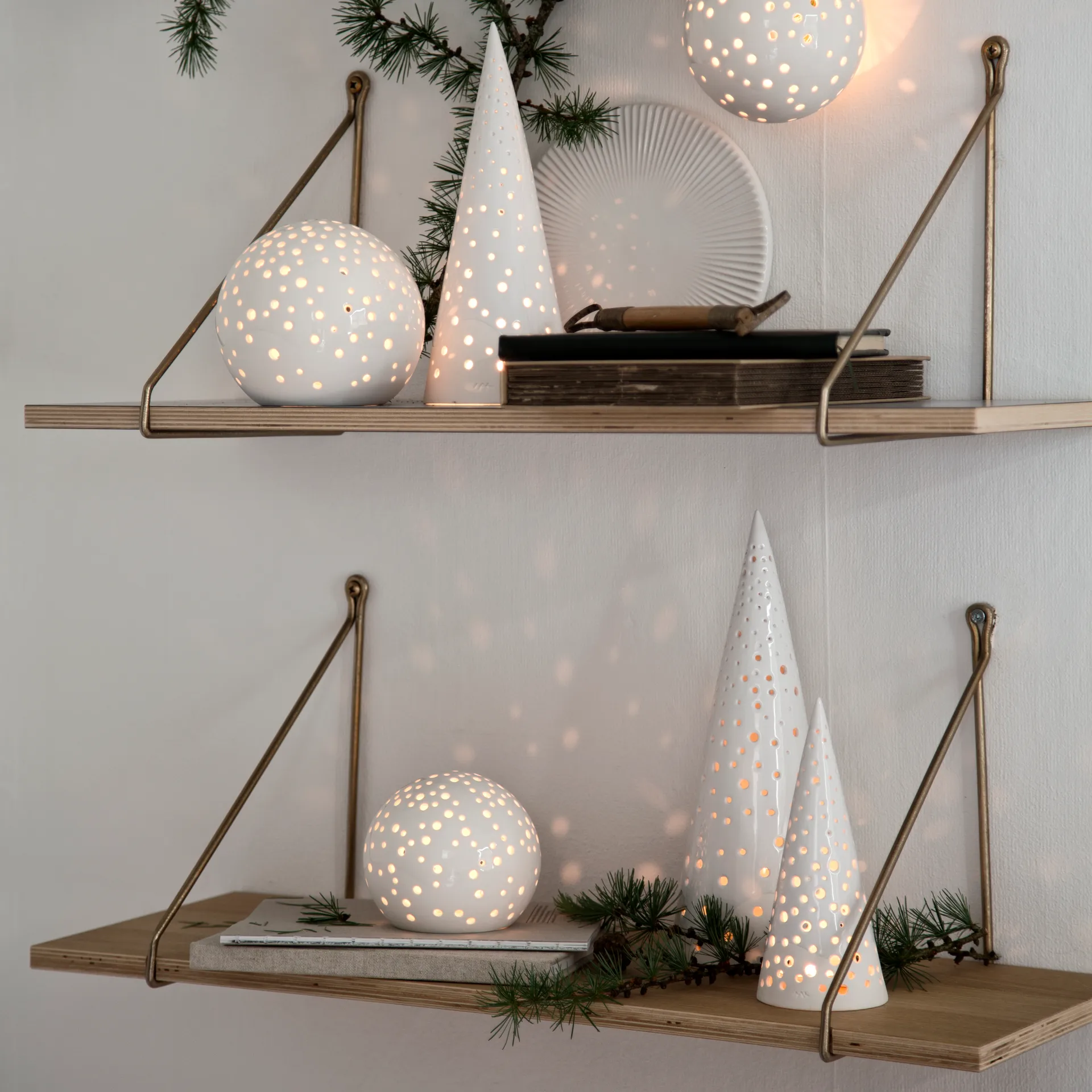 Nobili kynttilänjalka keskikokoinen, snow white Kähler