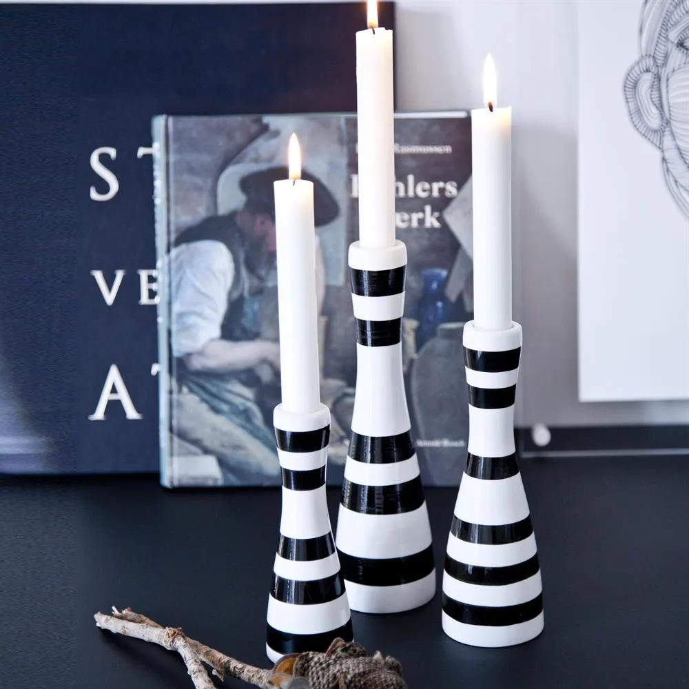 Omaggio kynttilänjalka pieni, musta Kähler