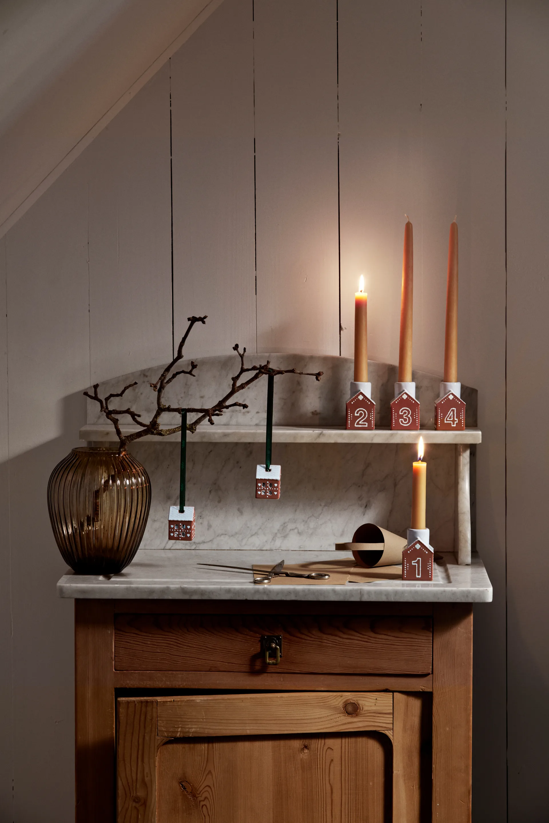 Piparkakku adventtikynttelikkö 4 osaa, Ruskea Kähler