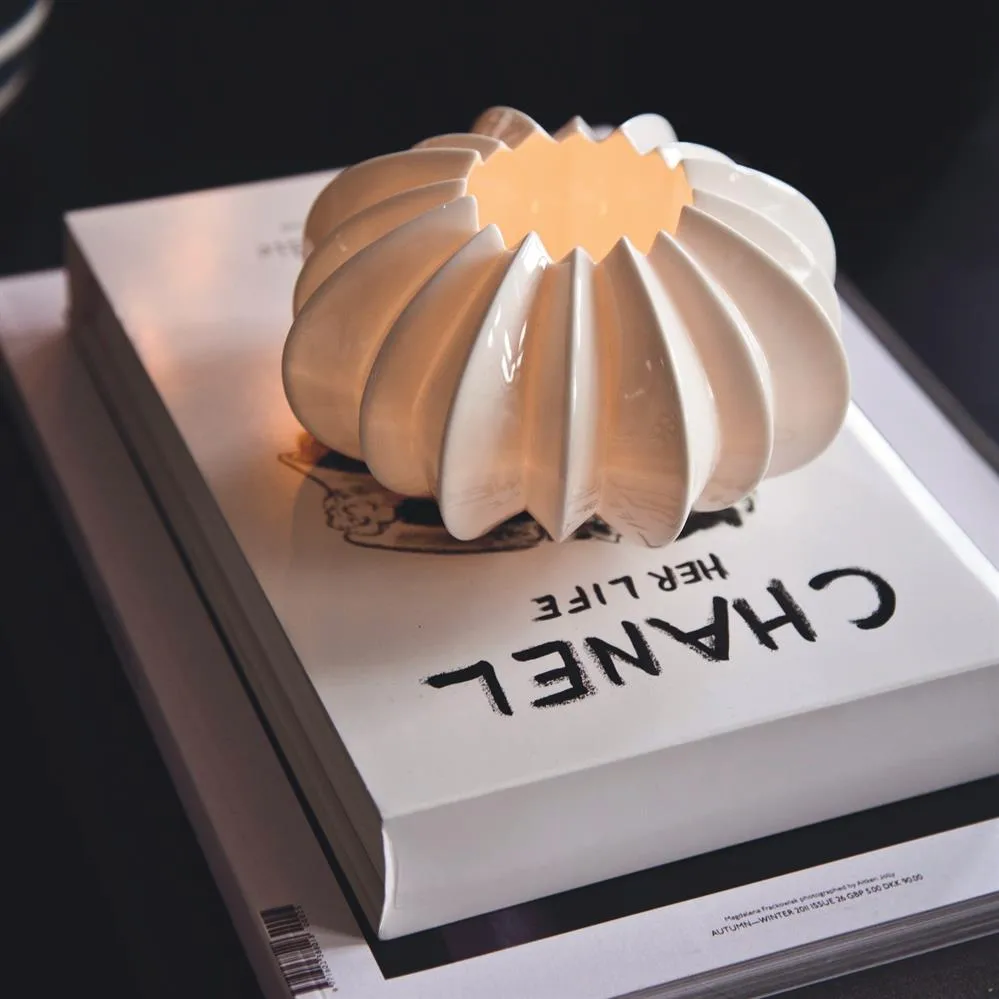 Stella kynttilänjalka, valkoinen Kähler