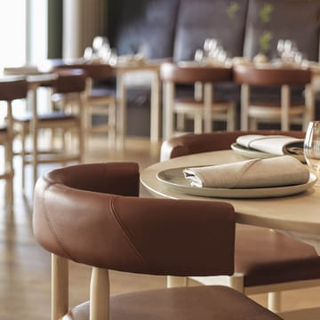 Botero käsinojallinen tuoli - Nahka Tärnsjö 8420 vihreä vihreä askelpöytä - Källemo