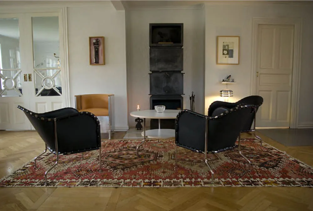 Bruno nojatuoli, Kärnläder musta-krom Källemo