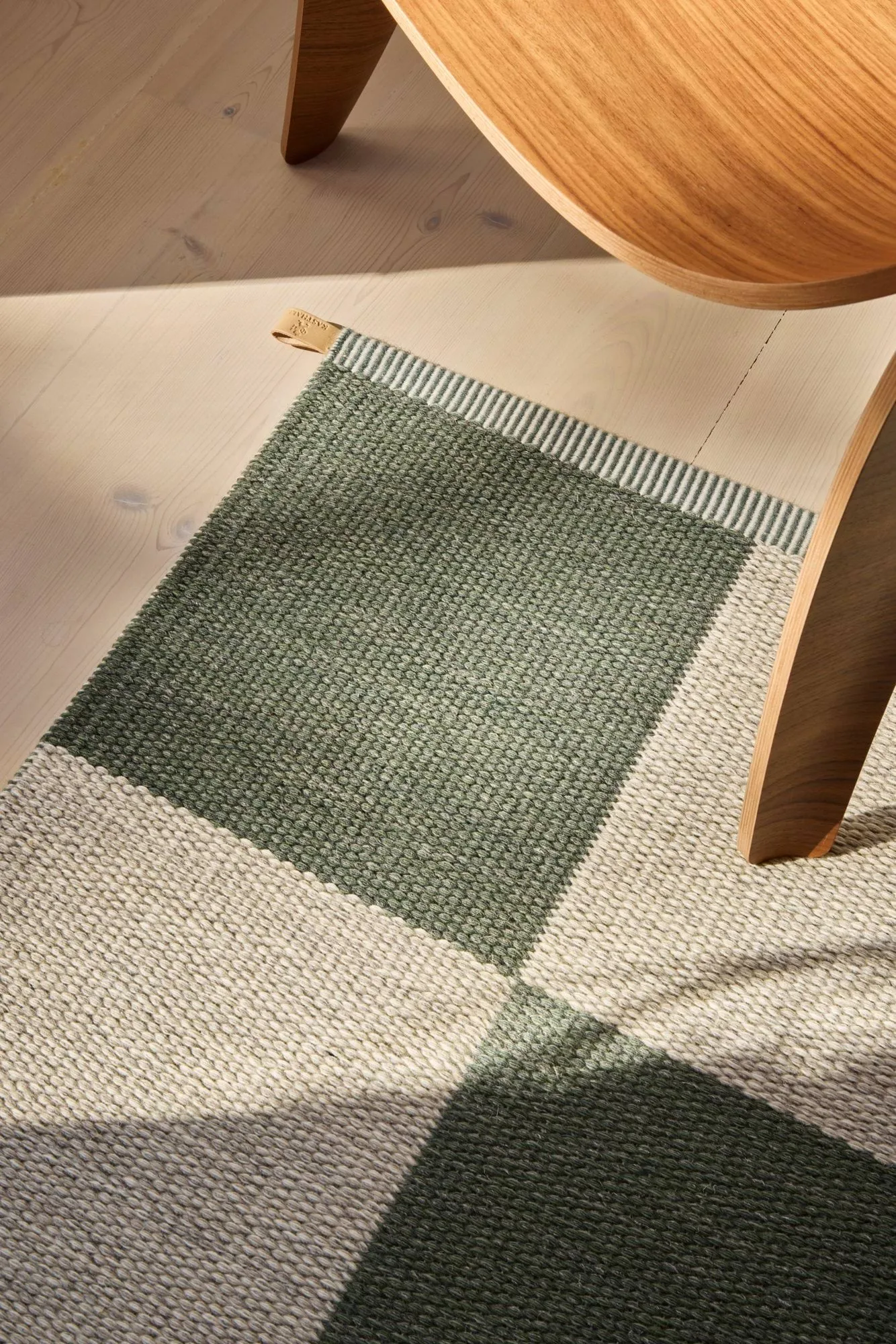 Checkerboard Icon matto, 350 Grey päärynä, 200x300 cm Kasthall