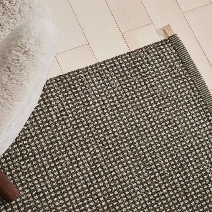 Dot Icon -käytävämatto, Raw umber 783 90 x 250 cm Kasthall