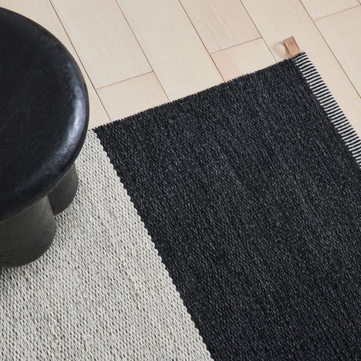 Wide Stripe Icon -käytävämatto, Polarized blue 200 x 85 cm Kasthall