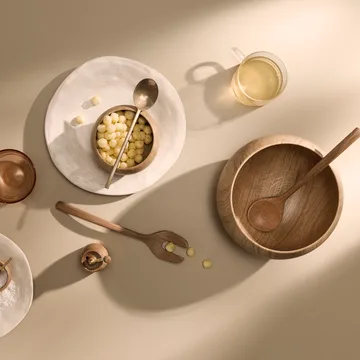 Kay Bojesen -tarjoilukulho Menageri, Ø 24,5 cm - Tammi - Kay Bojesen Denmark