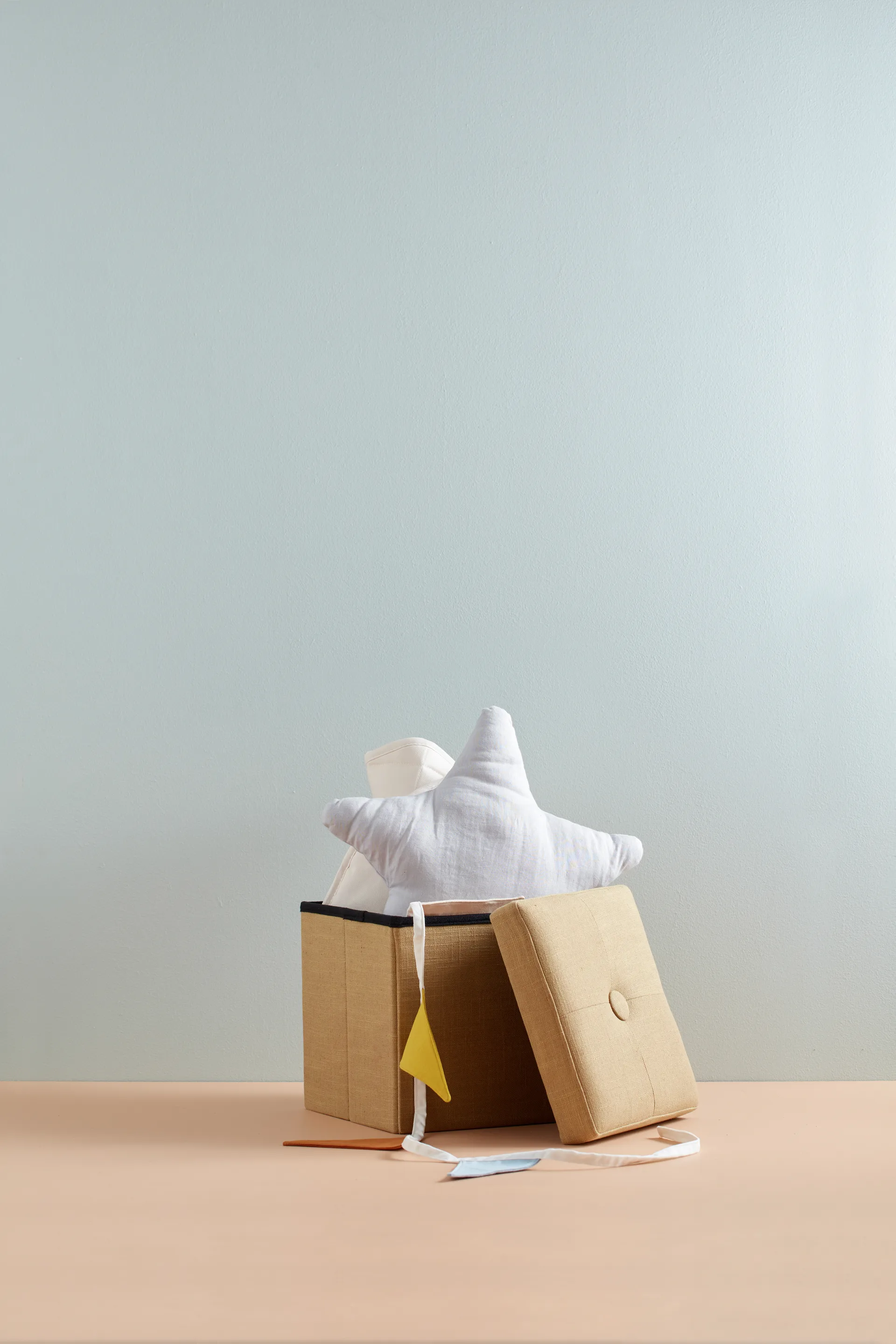 Kid's Base -istuinrahi säilytystilalla, Keltainen Kid's Concept