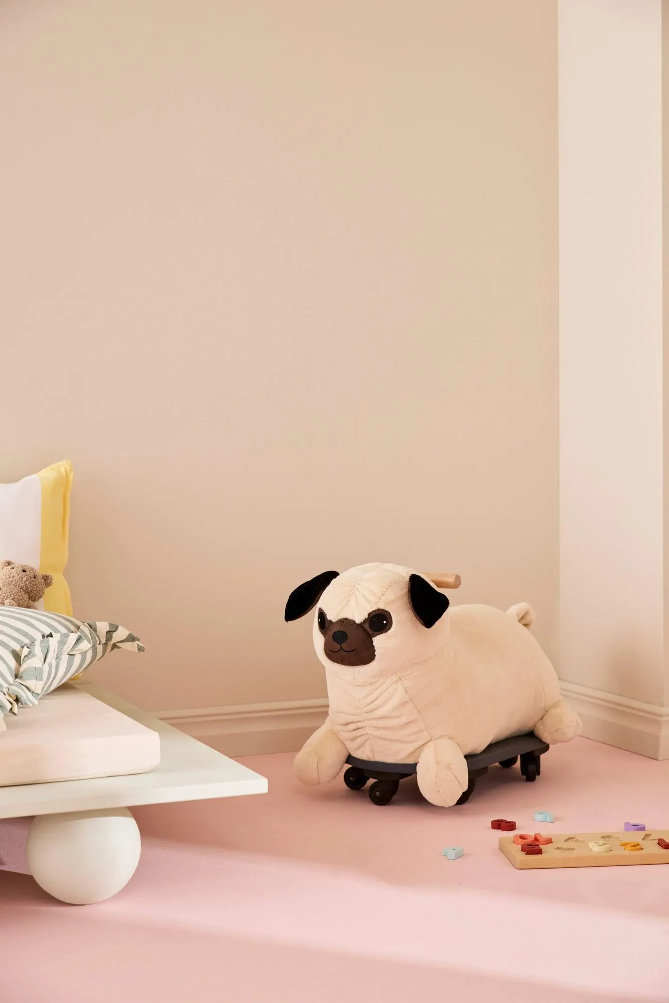 lelu, Mopsen Peg Kid's Concept