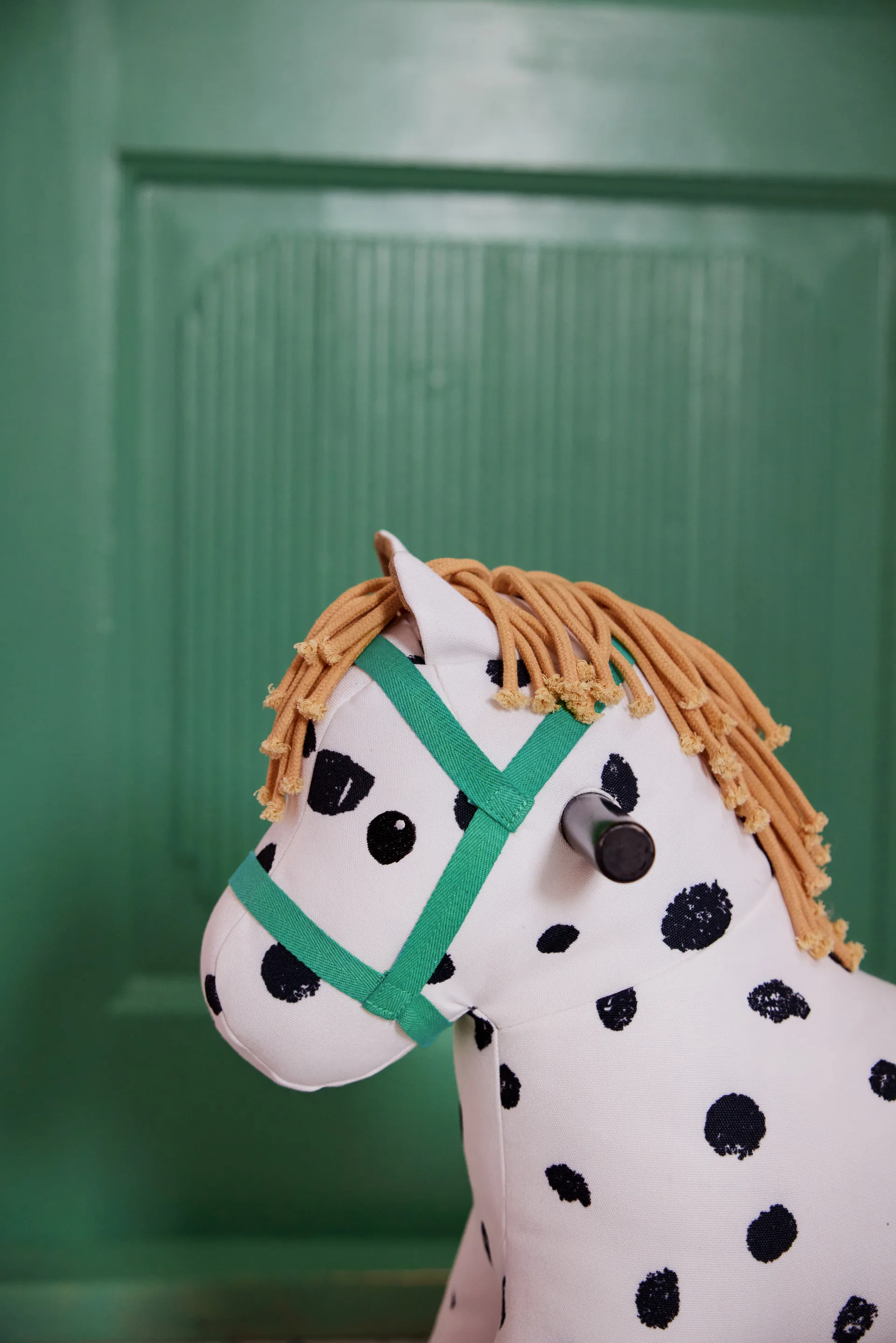 Pippi keinuhevonen, Valkea musta Kid's Concept