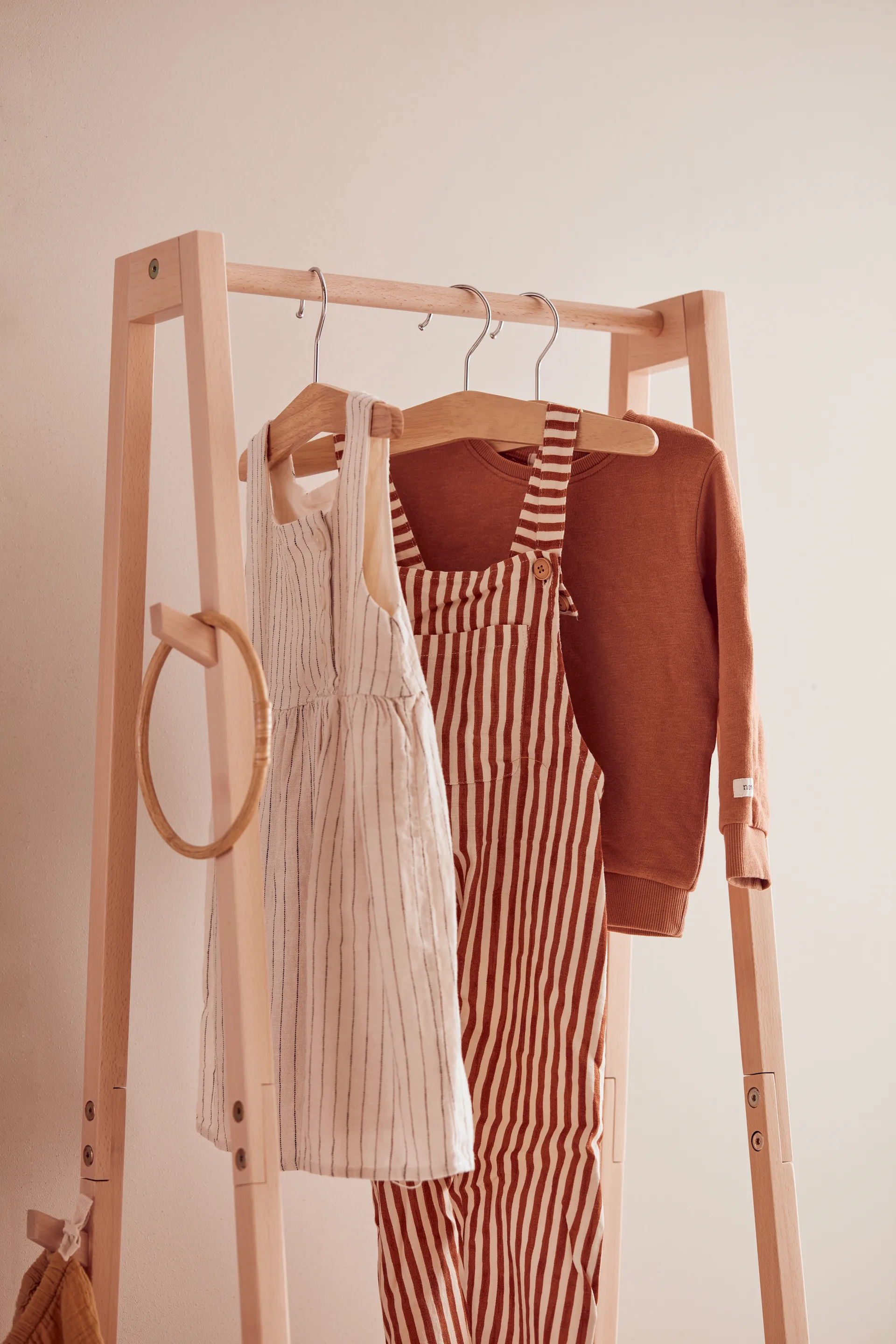 Saga blonde vaateripustin 3 kpl, Pyökki Kid's Concept