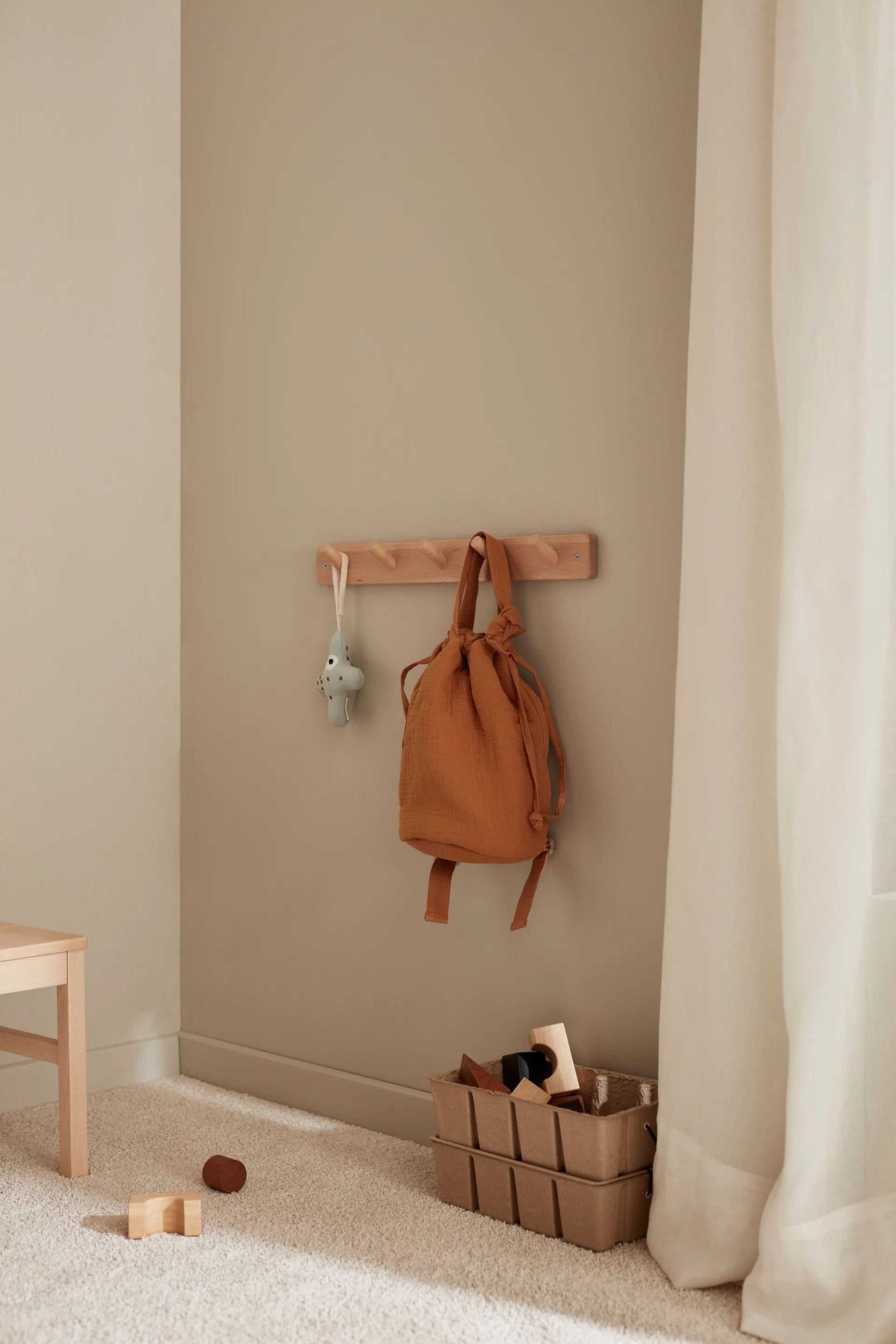 Saga nuppinaulakko, Pyökki Kid's Concept