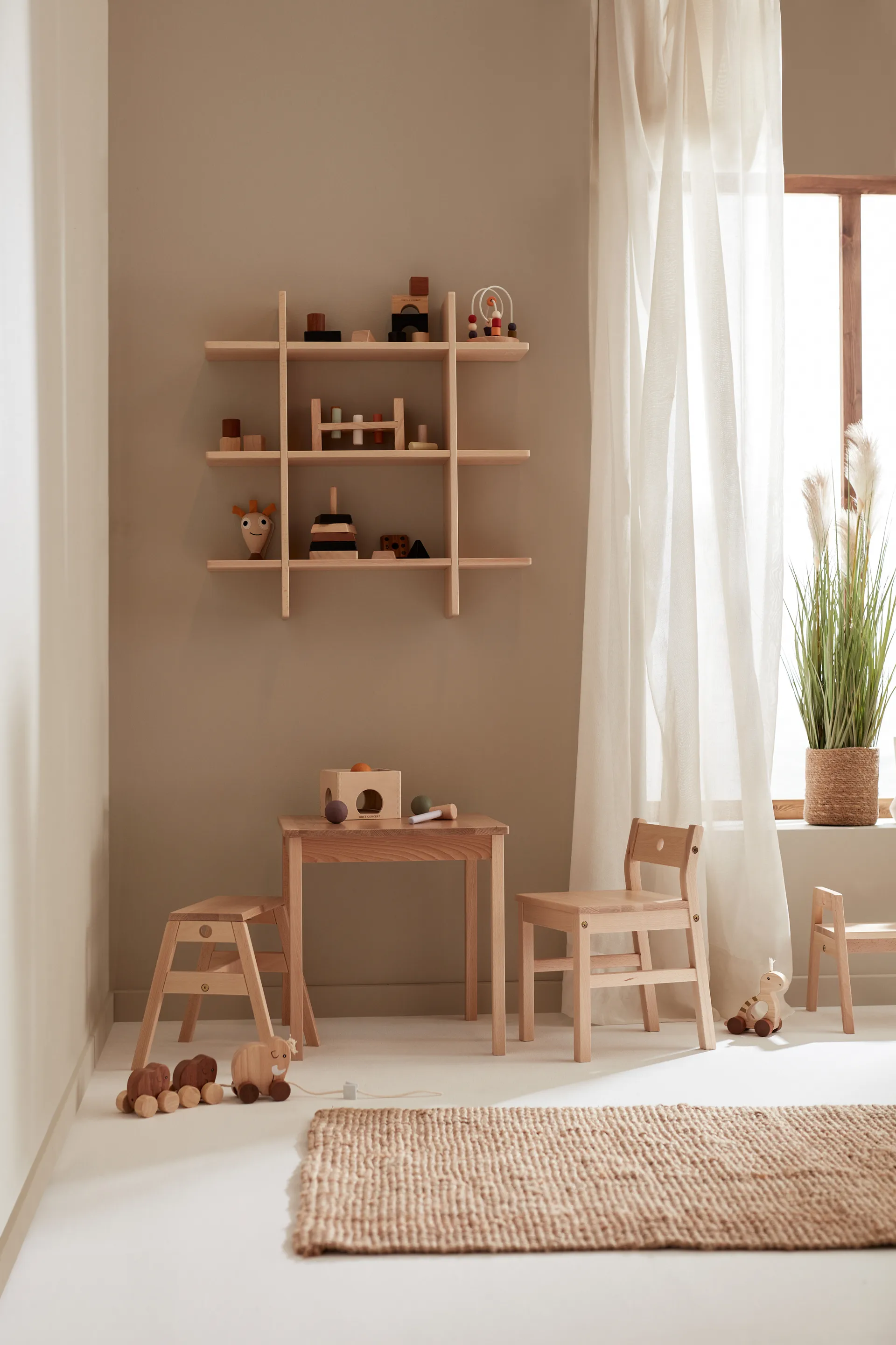 Saga pöytä, Pyökki Kid's Concept