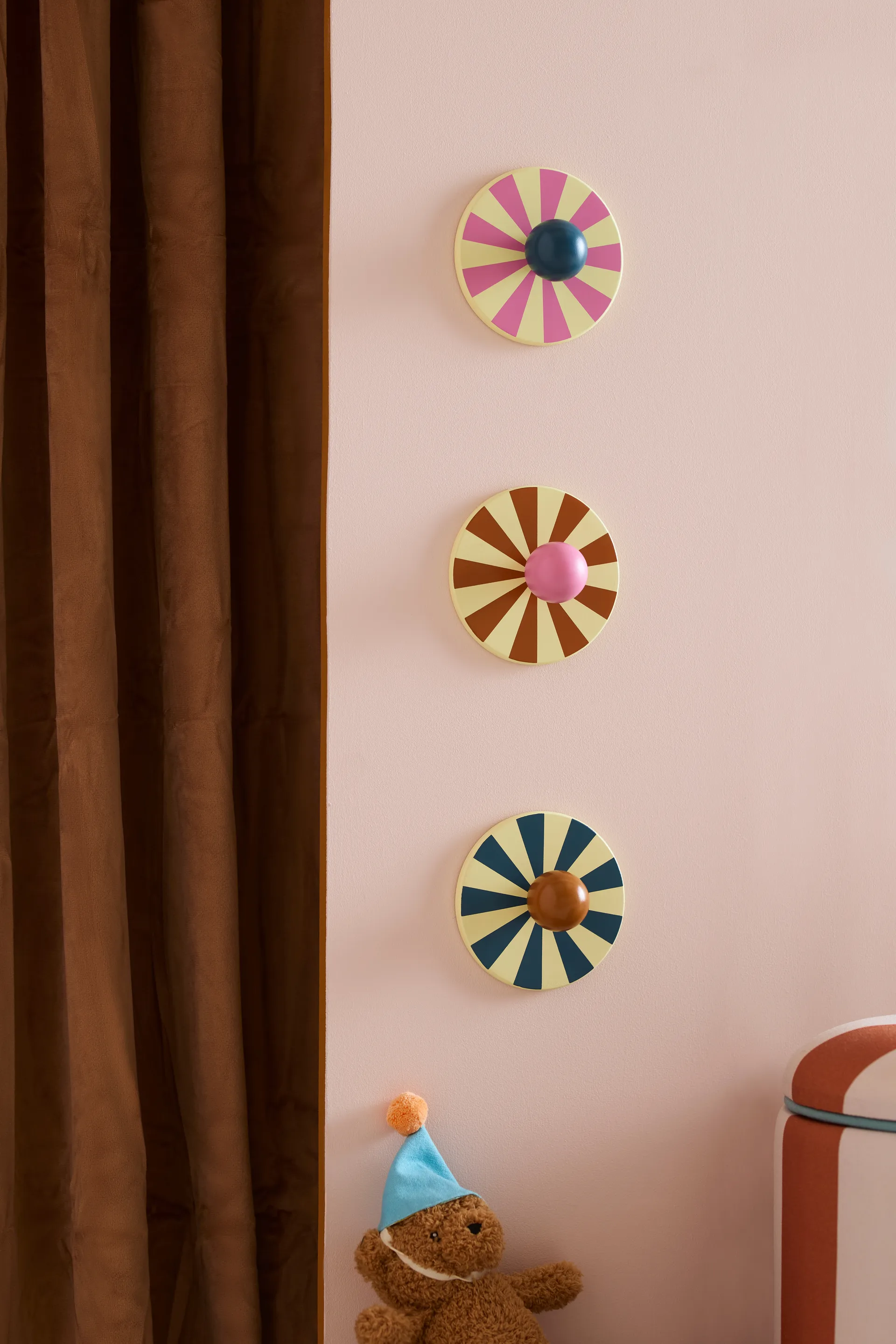 Sirkus koukku 3 osaa, Monivärinen, Ø10×4,4 cm Kid's Concept