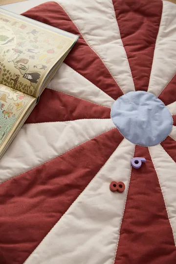 Sirkus leikkimatto - Punainen, Ø112×2 cm - Kid's Concept