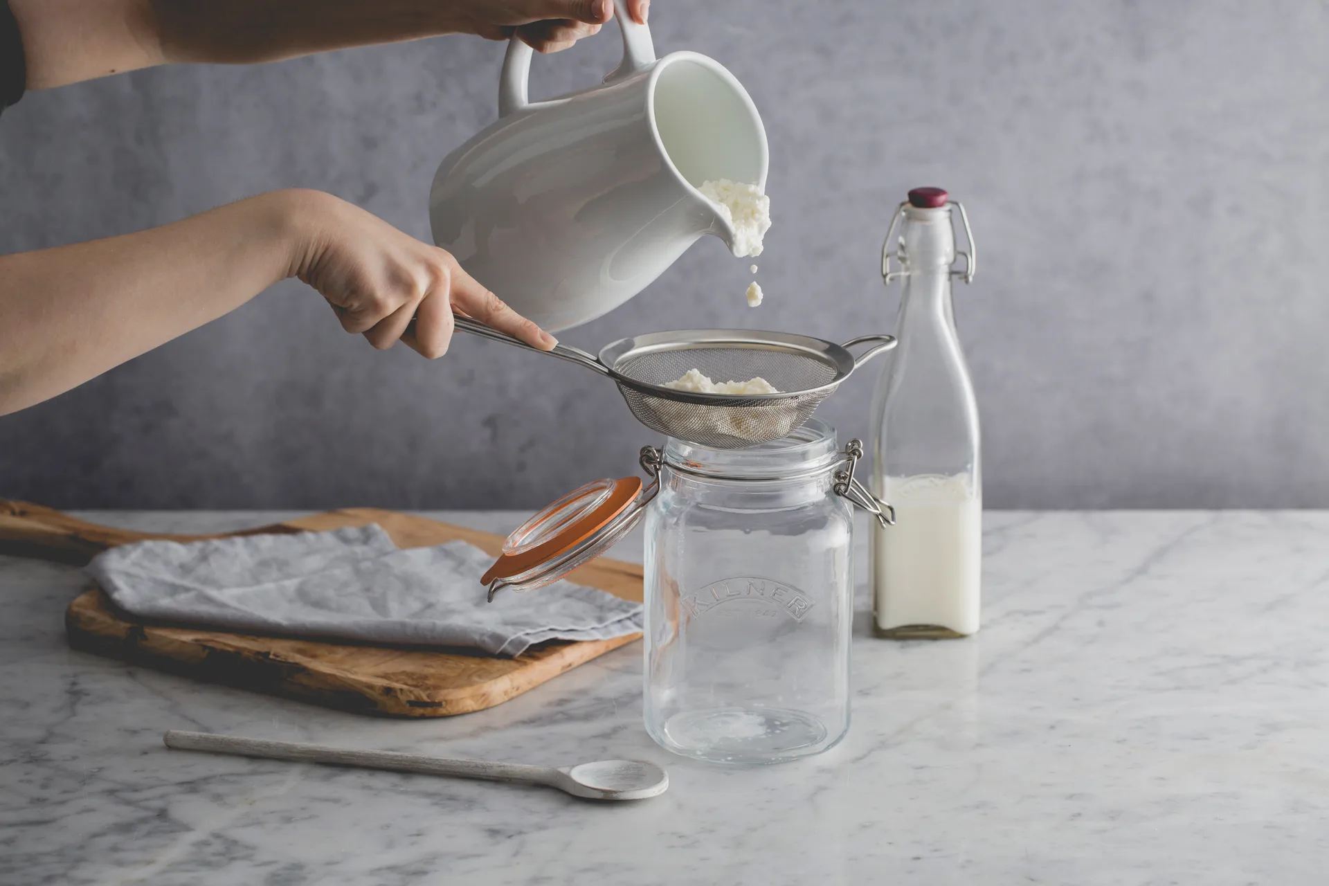 Kilner neliönmuotoinen säilykepurkki salpalla, Kirkas, 1,5 l Kilner