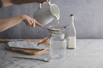 Kilner neliönmuotoinen säilykepurkki salpalla - Kirkas, 1,5 l - Kilner