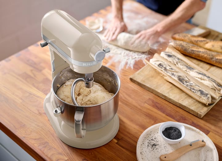 Artisan 5KSM70 keittiökone nostovarrella, 6,6 L, Almond cream KitchenAid