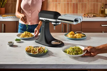 KitchenAid 3-in-1 pastalisäosa yleiskoneeseen - Metalli - KitchenAid