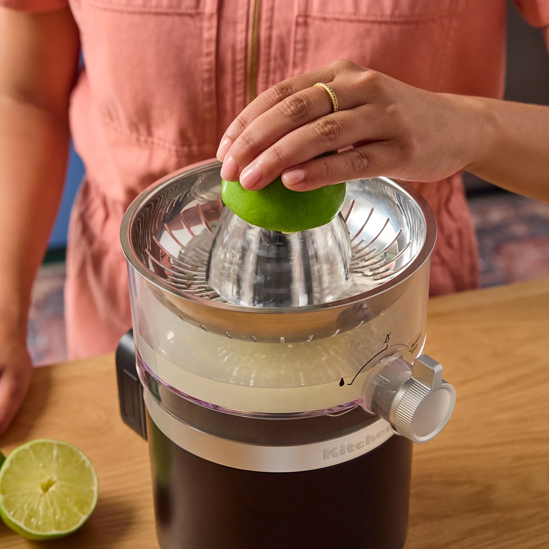 KitchenAid Go sitruspuristin ilman akkua, Mattamusta KitchenAid