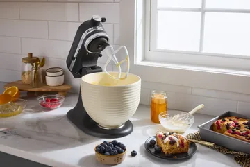 KitchenAid keraaminen kulho ilman kahvaa 4,7 L - Mehiläispesä - KitchenAid