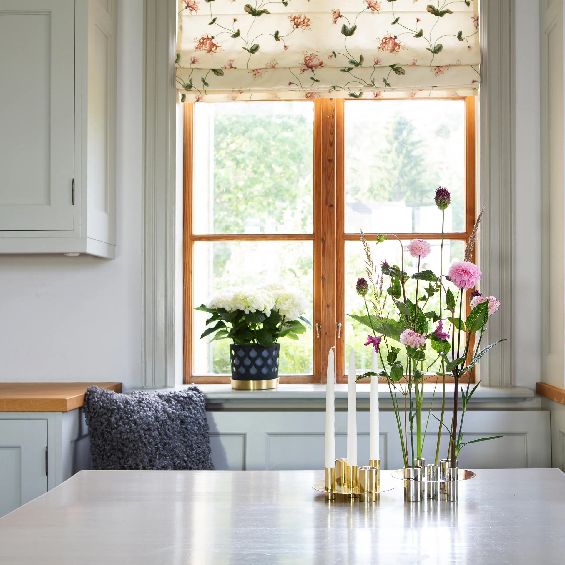 Awa kynttilänjalka, Messinki KLONG