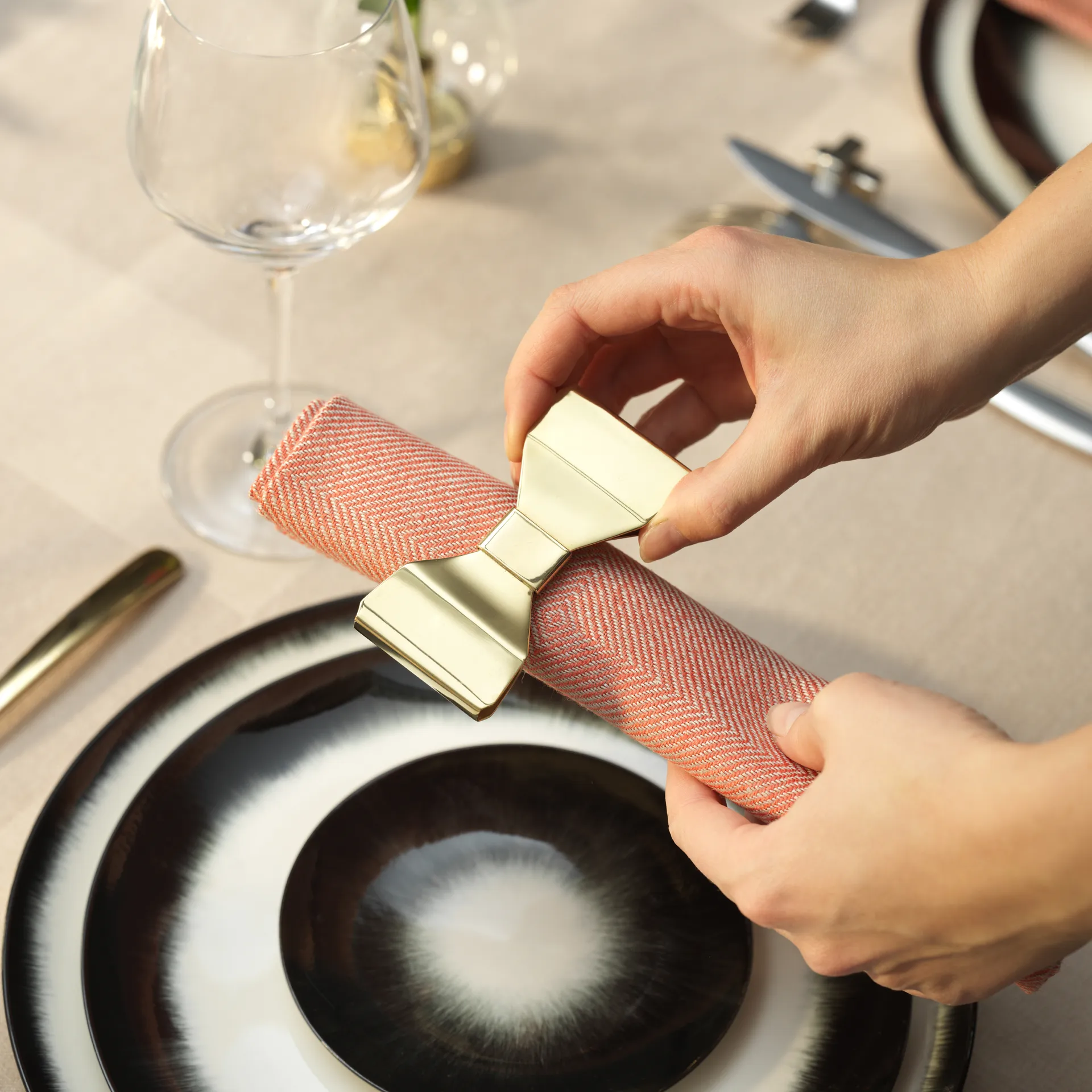 Bowie servettirengas 2-pakkaus, Messinki KLONG