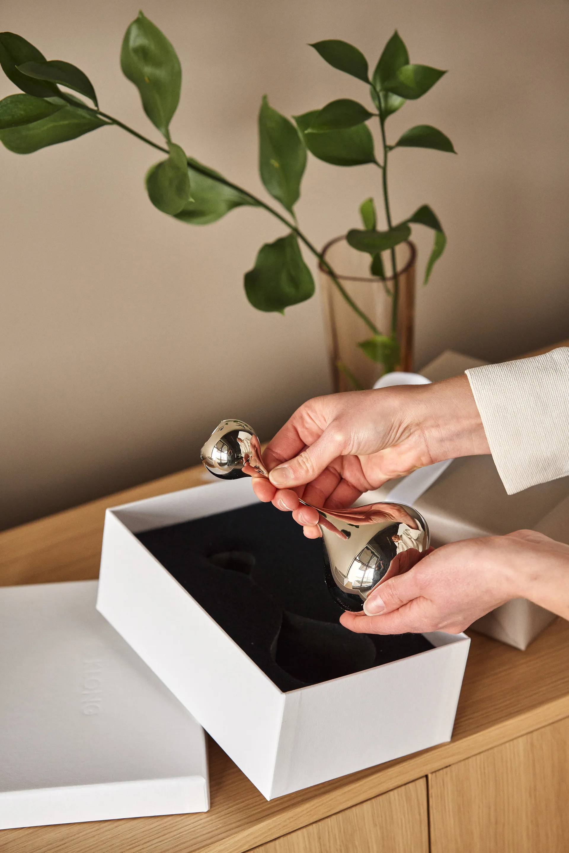 Tender pieni kynttilänjalka, Nikkeli KLONG