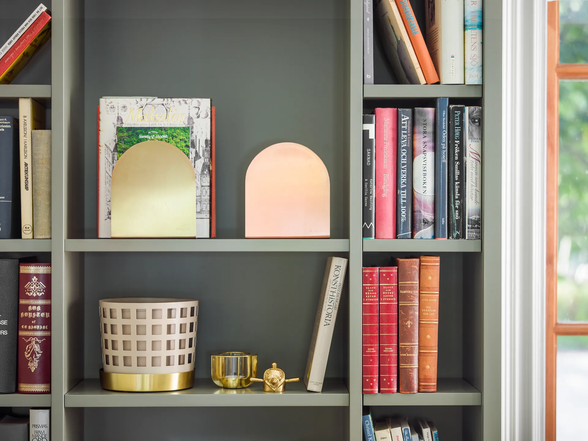 Totem kirjatuki 17 cm, Messinki KLONG